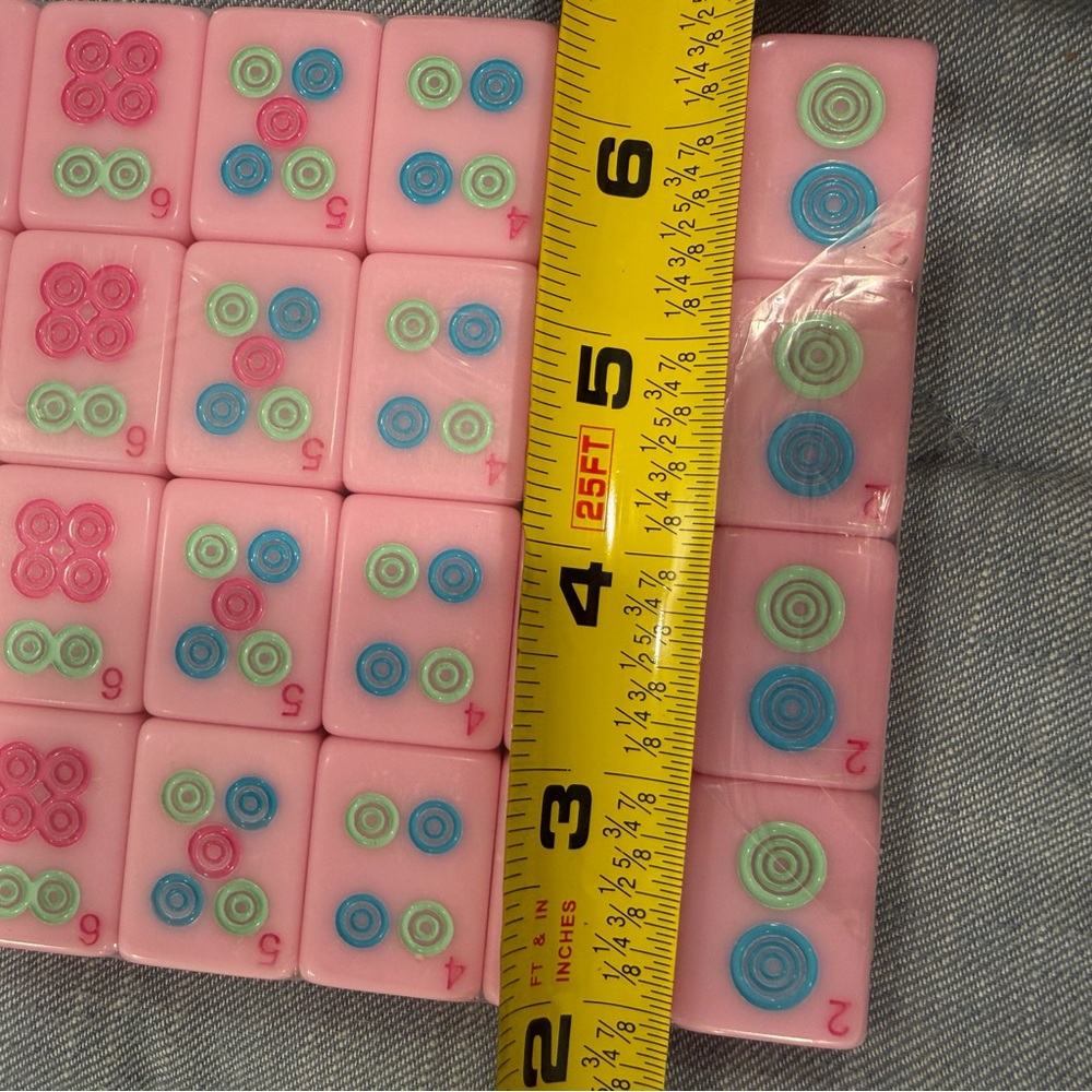 Pink Mahjong Tile Set - Picture 5 of 7